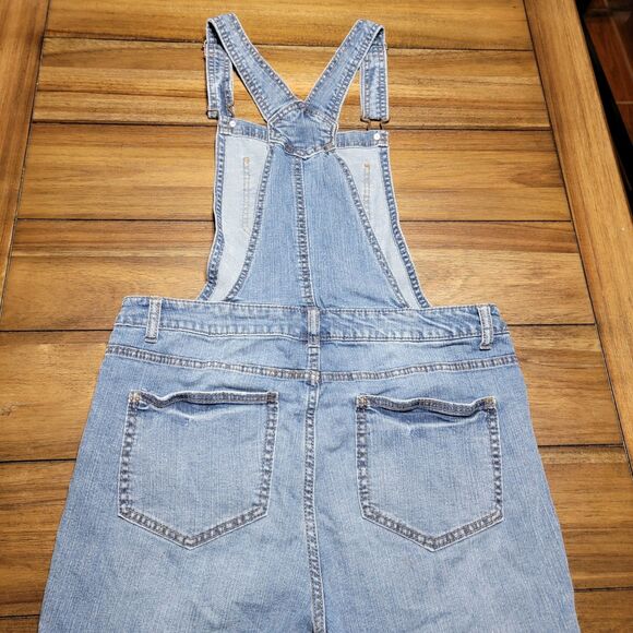 Mossimo Denim Bib Overalls Jeans - Size Medium - Picture 4 of 6